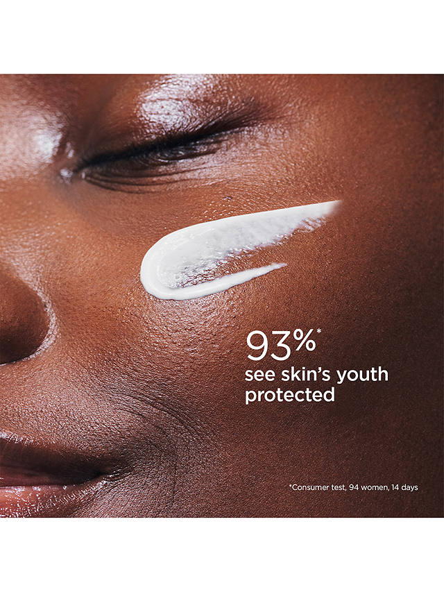 Clarins Youth-Protecting Sunscreen Very High Protection SPF 50+, 50ml 3