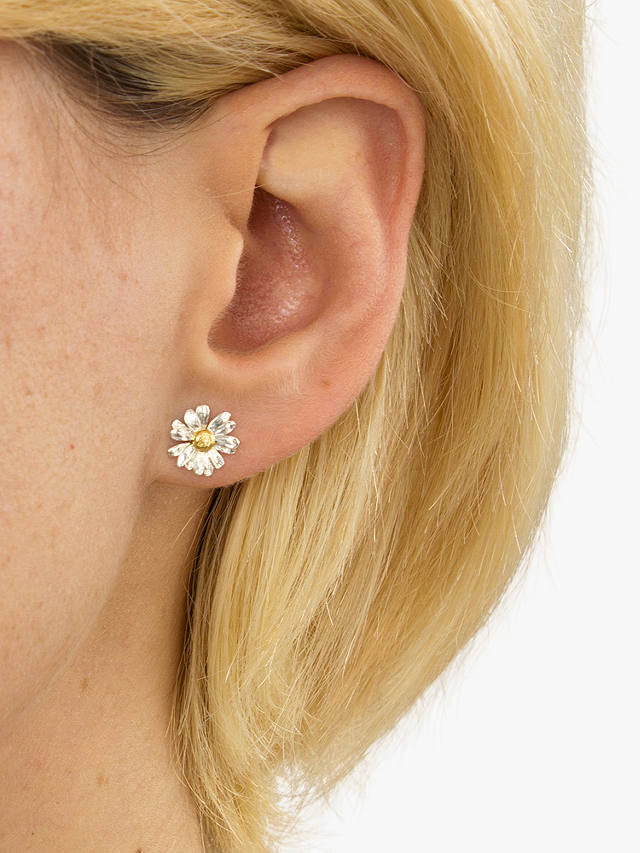 Alex Monroe Classic Daisy Stud Earrings, Silver/Gold