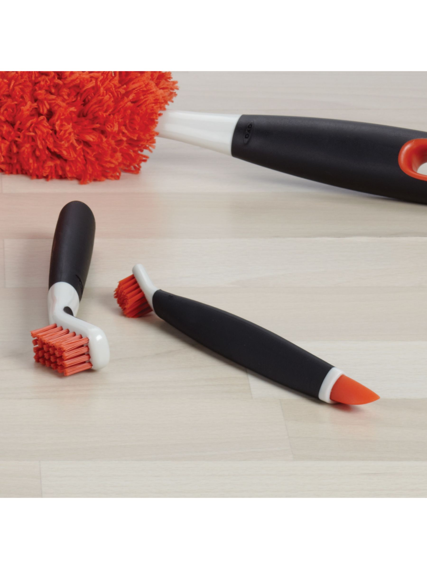 OXO Good Grips Electronics Cleaning Brush Orange NEW (MM)