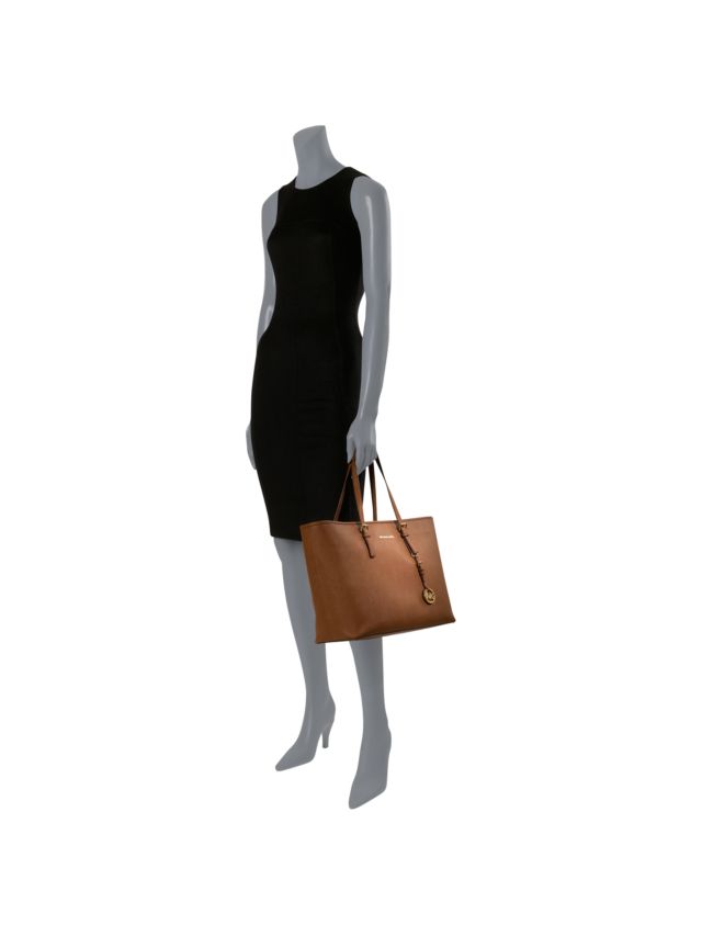 Jet set saffiano discount leather tote bag