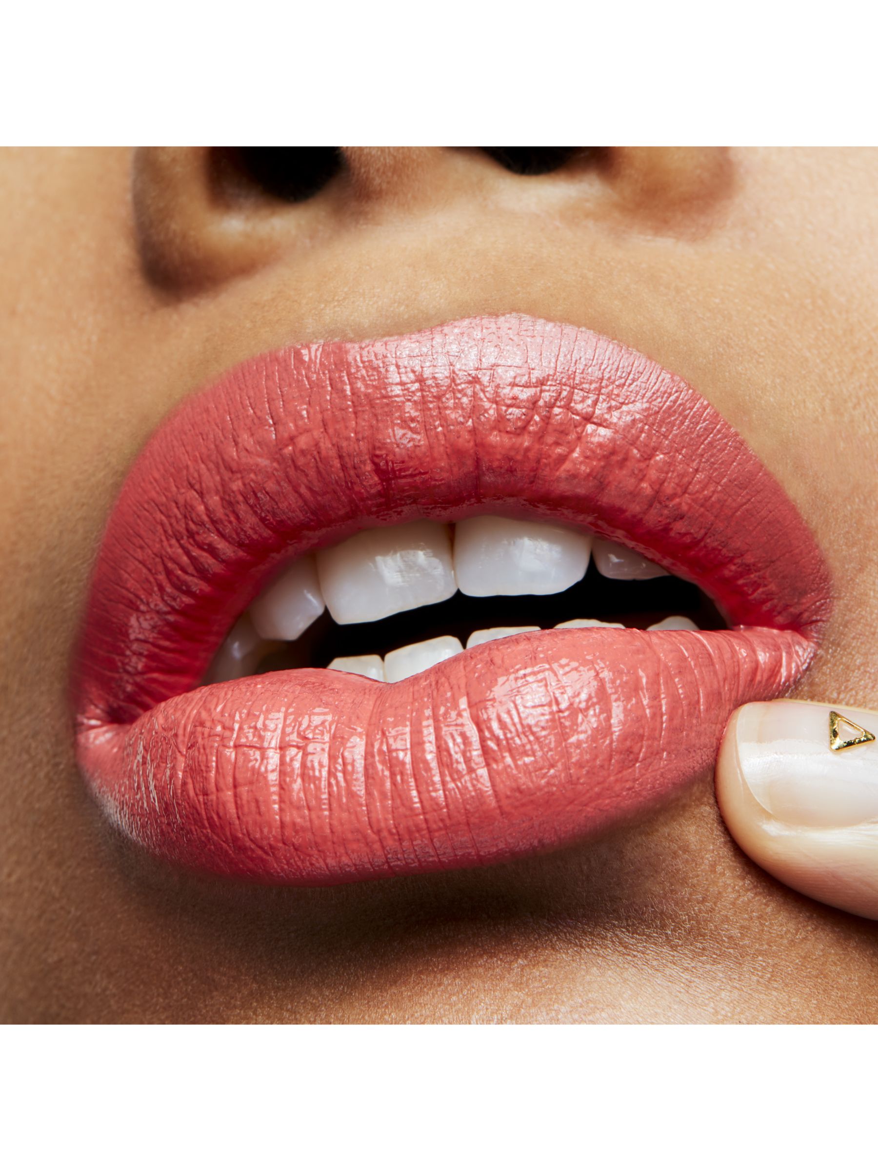 MAC Lipstick - Amplified Creme, Vegas Volt