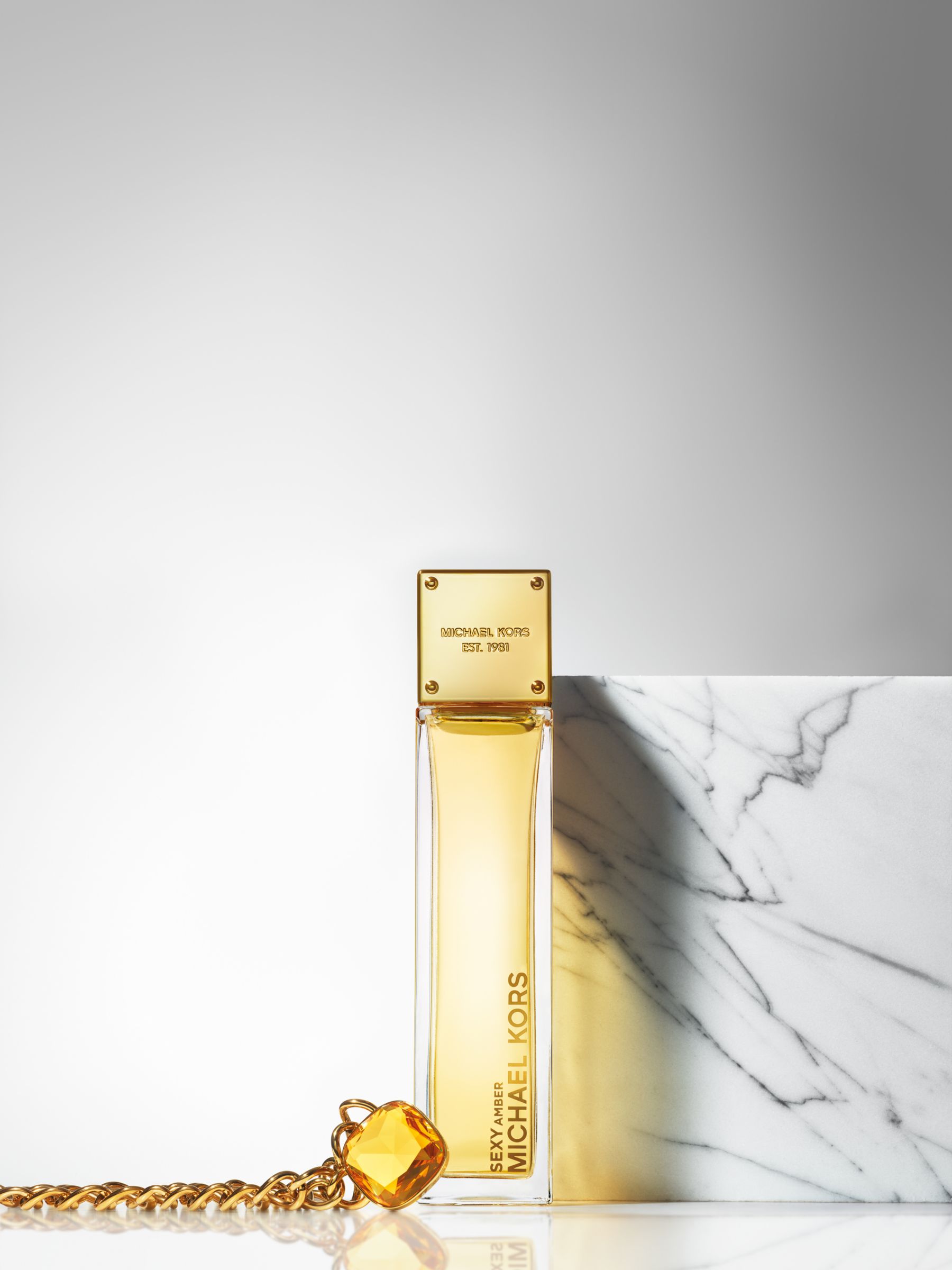 sexy amber perfume
