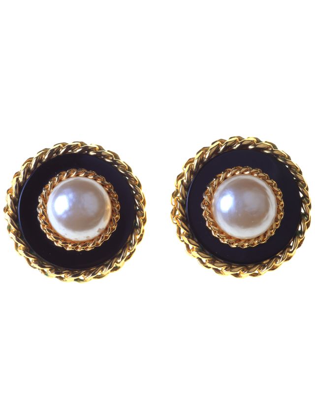 Chanel 93P Fake Pearl Earrings Here Mark Vintage Brand Accessories Ladies -  2 Pieces