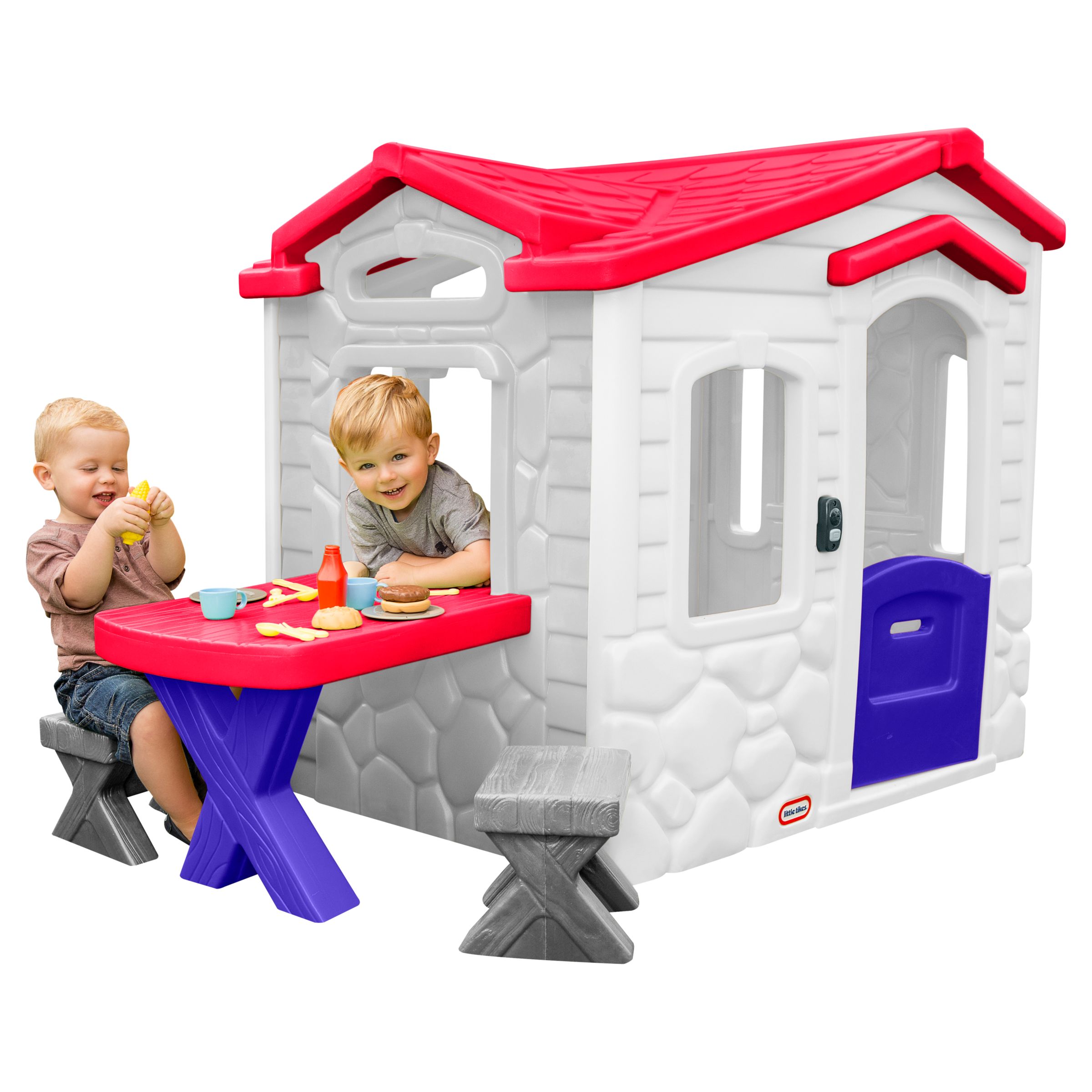 little tikes picnic on the patio