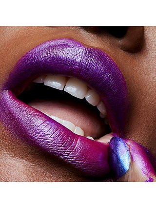 MAC Lipstick - Amplified Creme, Violetta 5