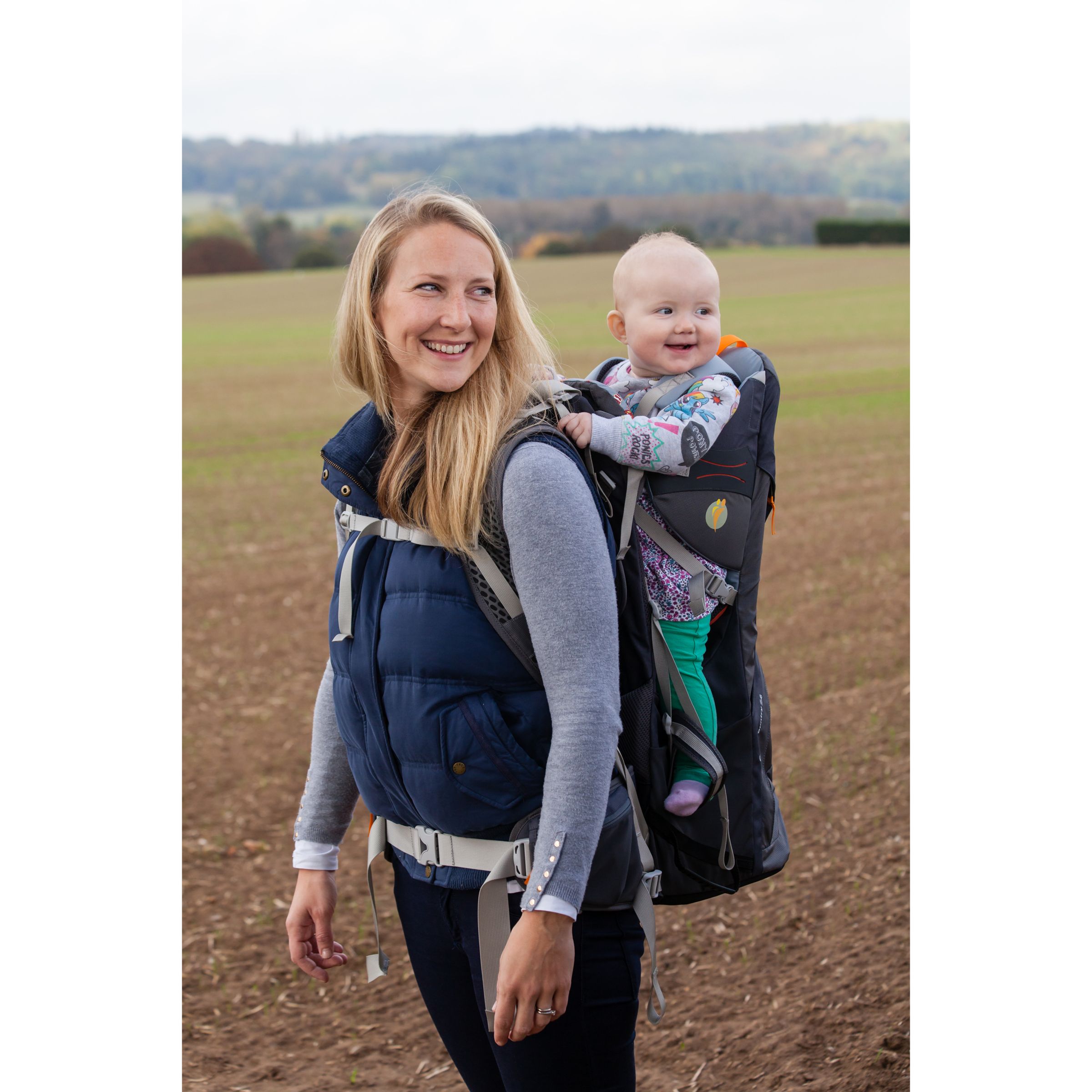 littlelife cross country s4 child carrier