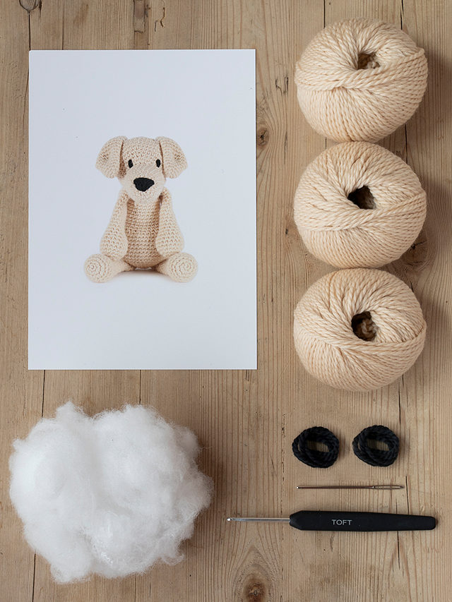 TOFT Eleanor The Labrador Crochet Kit
