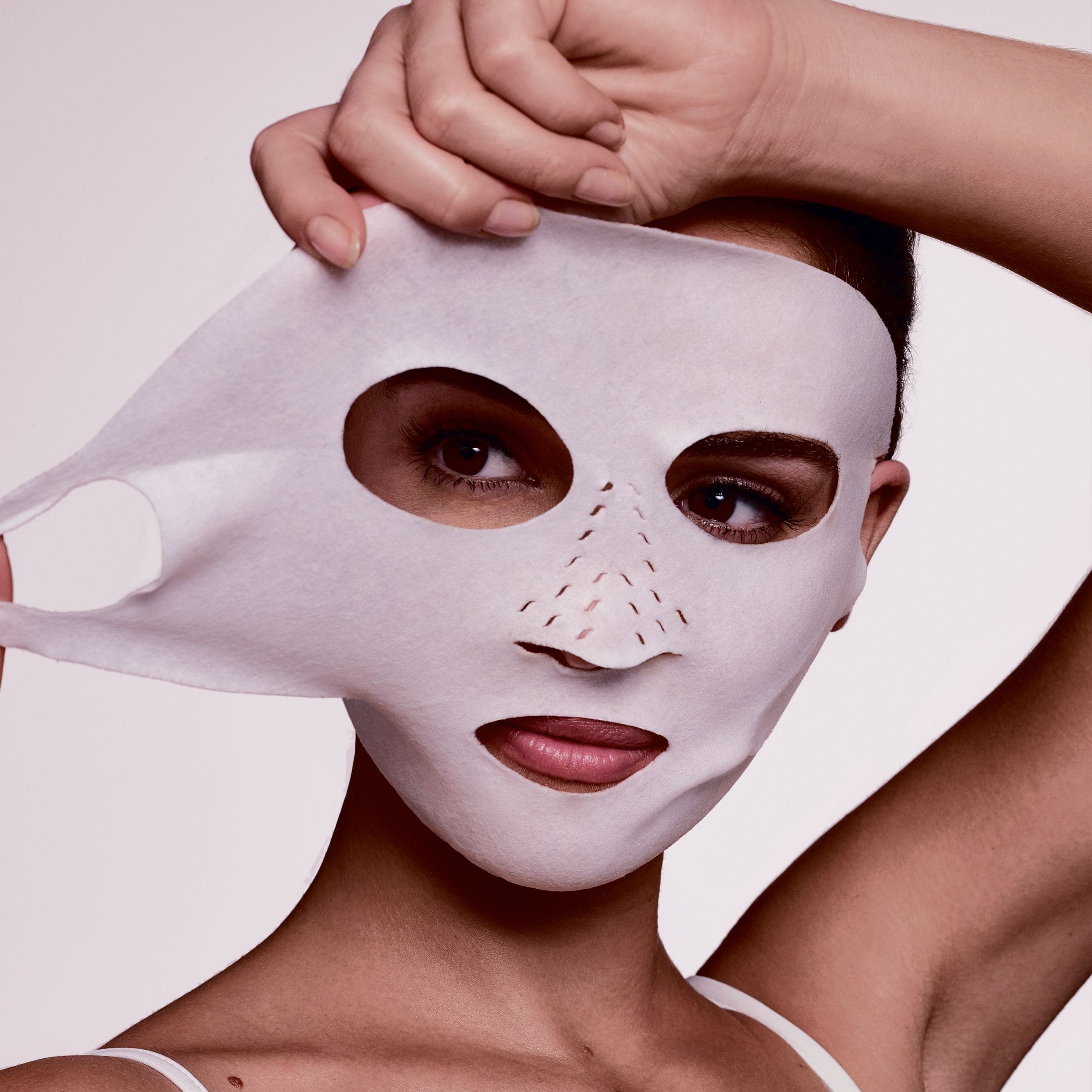 Charlotte Tilbury Instant Magic Facial Dry Sheet Mask, x 1 3