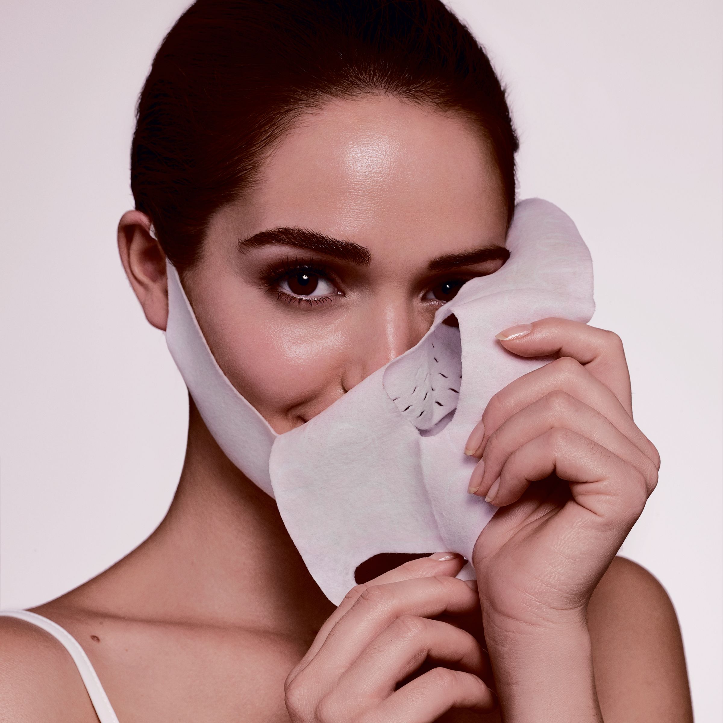 Charlotte Tilbury Instant Magic Facial Dry Sheet Mask, x 1 4