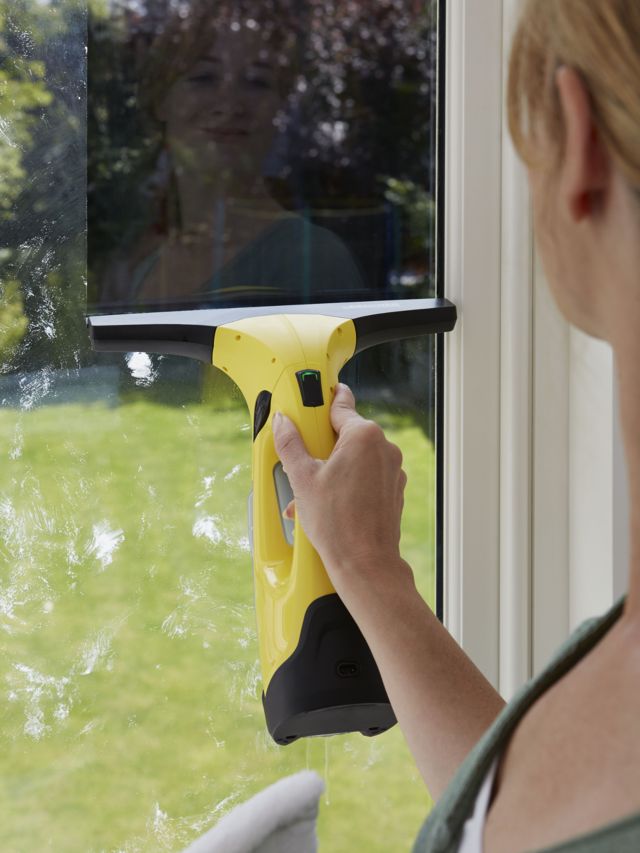 KARCHER WINDOW VACUUM REVIEW  BEST WAY TO CLEAN WINDOWS WITH NO STREAKS 