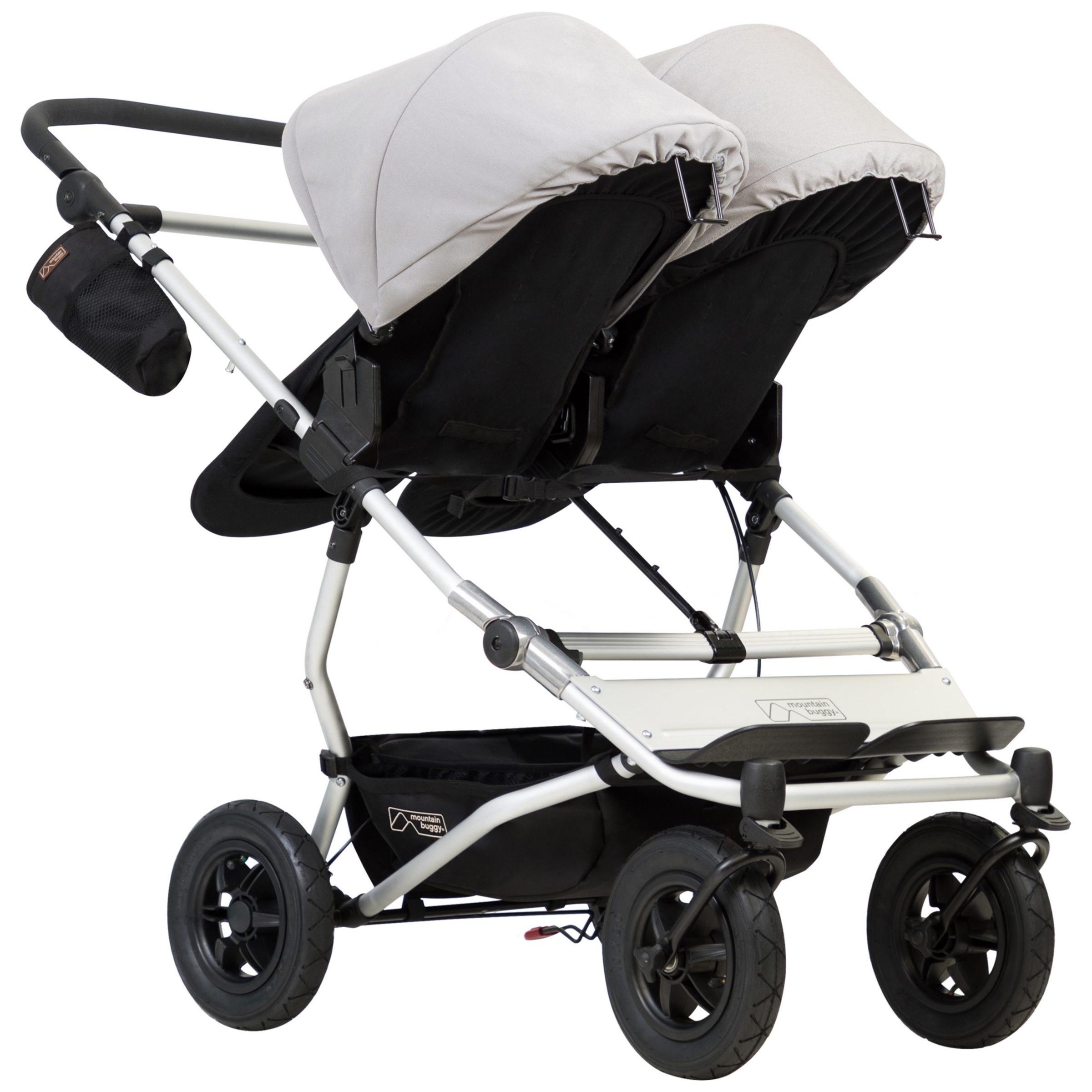mountain buggy duet with 2 carrycots