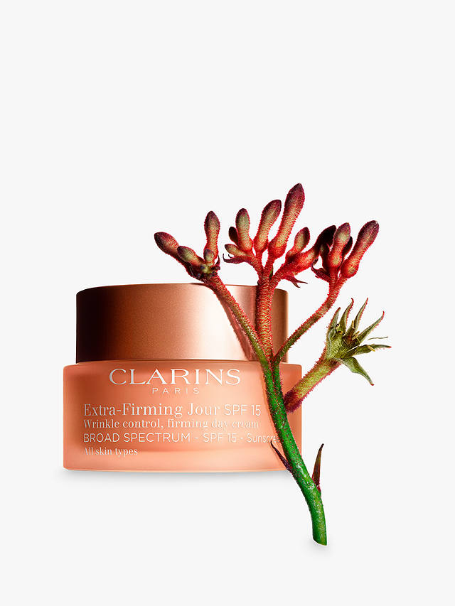 Clarins Extra-Firming Day Cream SPF 15, 50ml 3