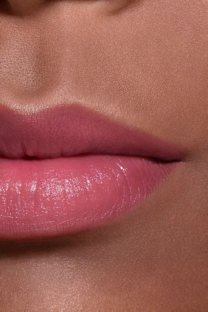 Chanel ~ Les Beiges ~ Healthy Lip Glow Lip Balm ~ Intense~ 0.1 oz ~ NIB