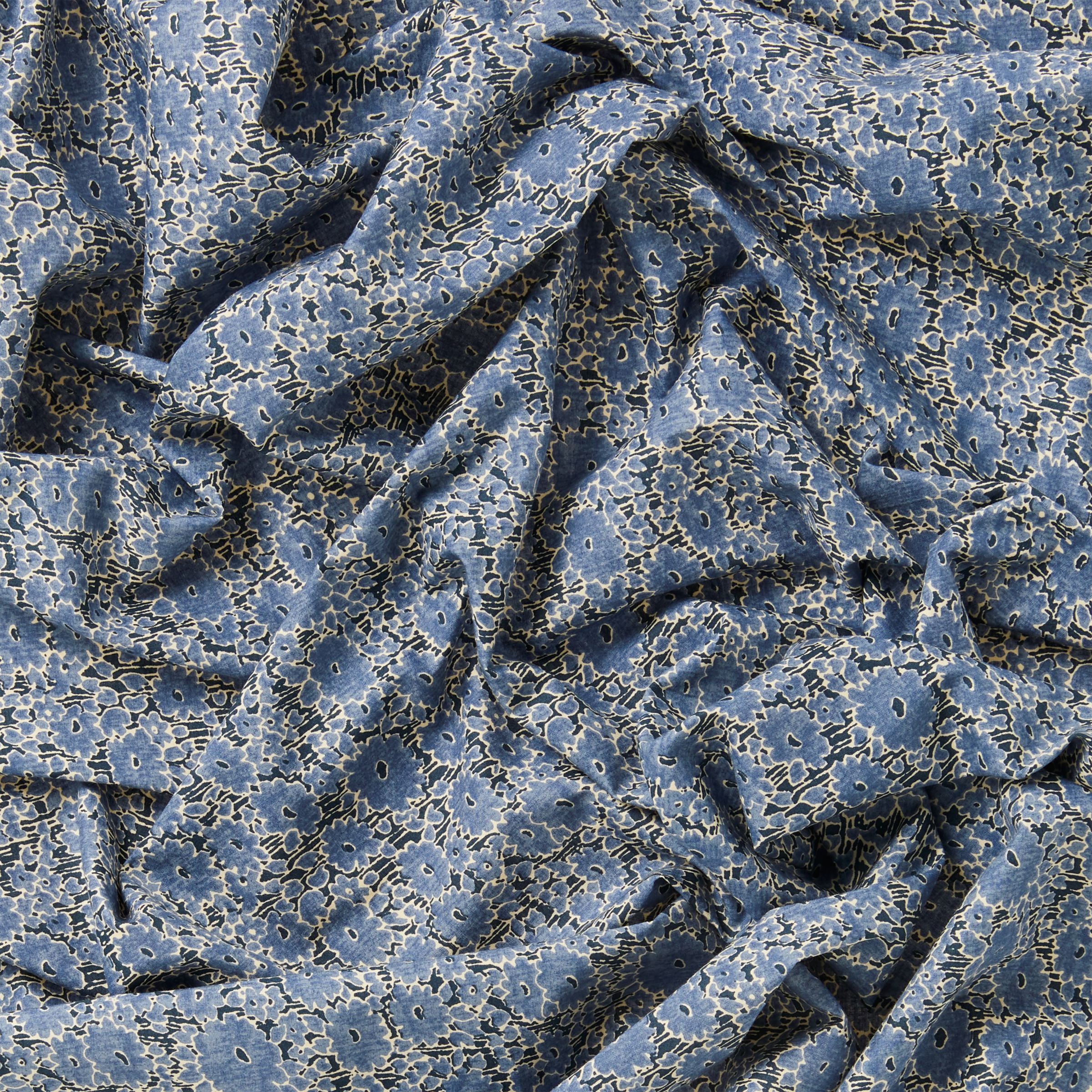 Peter Horton TextilesFloral Clusters Print Fabric, Light Blue