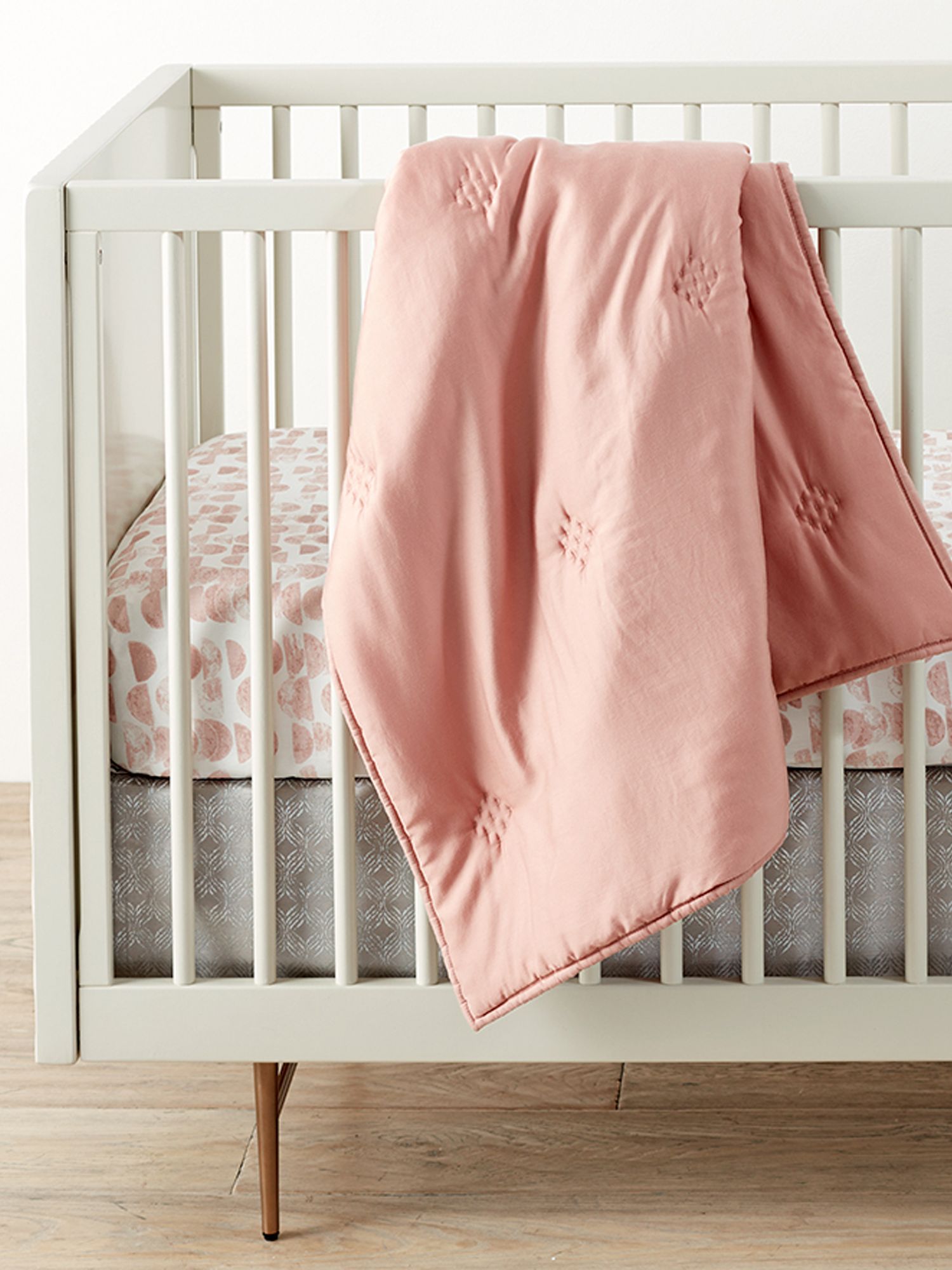 Pottery Barn Kids Half Moon Crib Fitted Sheet 70 X 132cm Pink