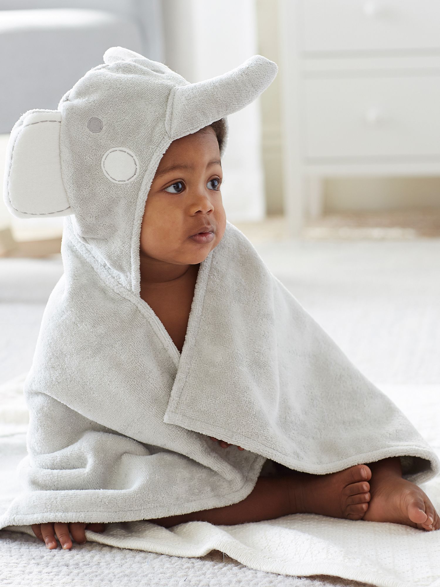 pottery barn baby towel hooded