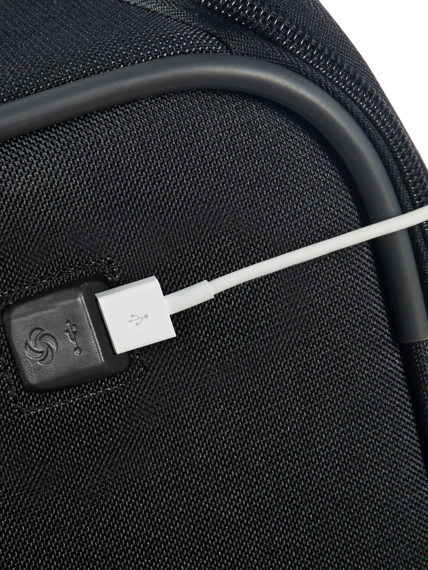 samsonite with usb