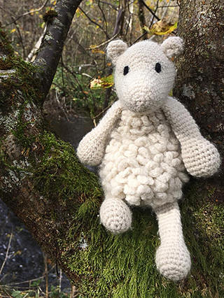 TOFT Edward's Menagerie Simon the Sheep Crochet Kit