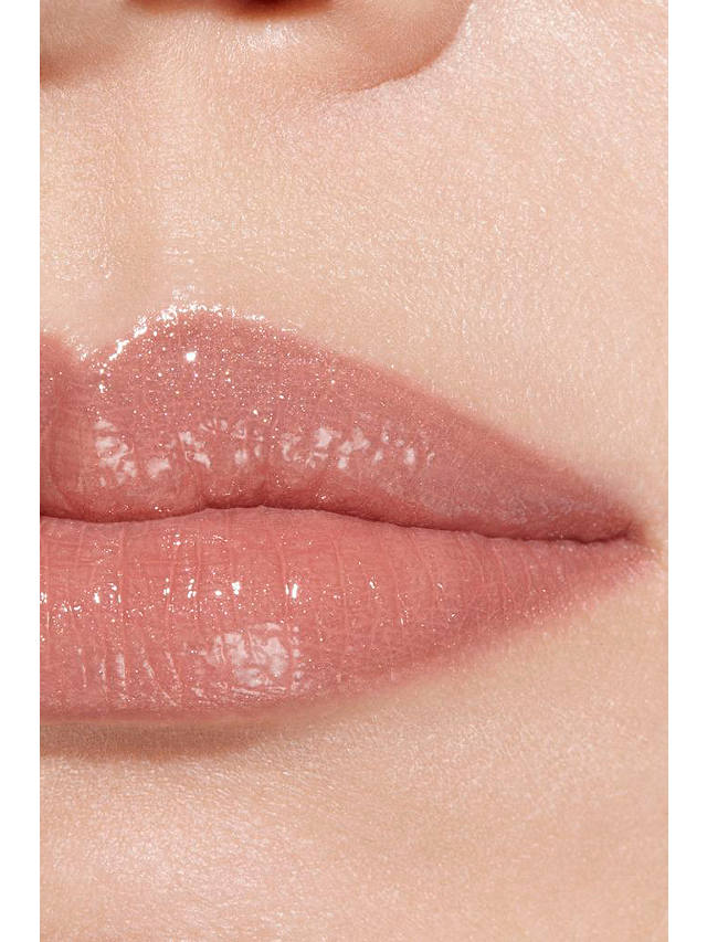 chanel hydrating vibrant shine lip colour in boy