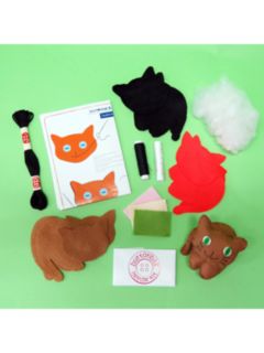Buttonbag Kitten Crew Sewing Kit
