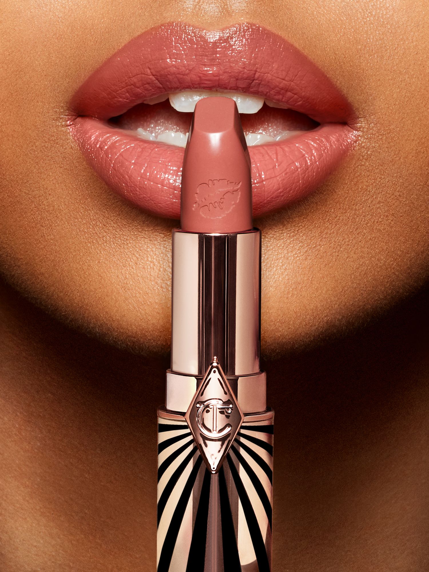 Charlotte Tilbury Hot Lips 2.0, In Love With Olivia 2