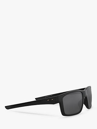 Oakley OO9264 Mainlink Prizm Polarised Rectangular Sunglasses, Black/Black 