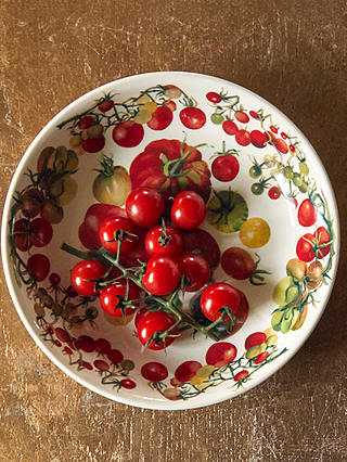 Emma Bridgewater Vegetable Garden Tomatoes Medium Pasta Bowl, 23cm, Red/Multi