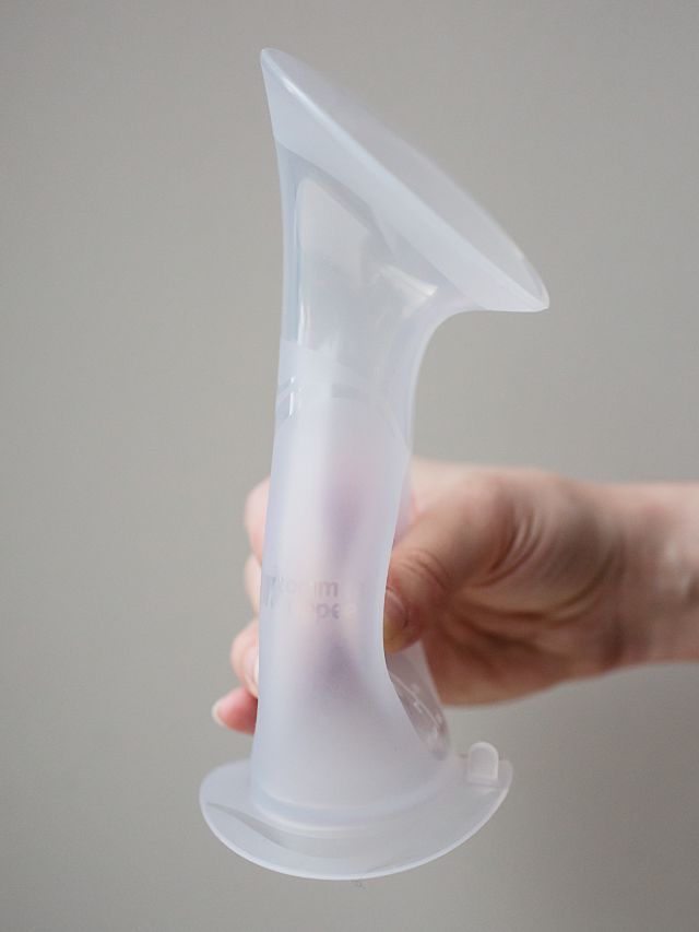 Tommee Tippee Made For Me Single Silicone Breast Pump and Let Down Catcher
