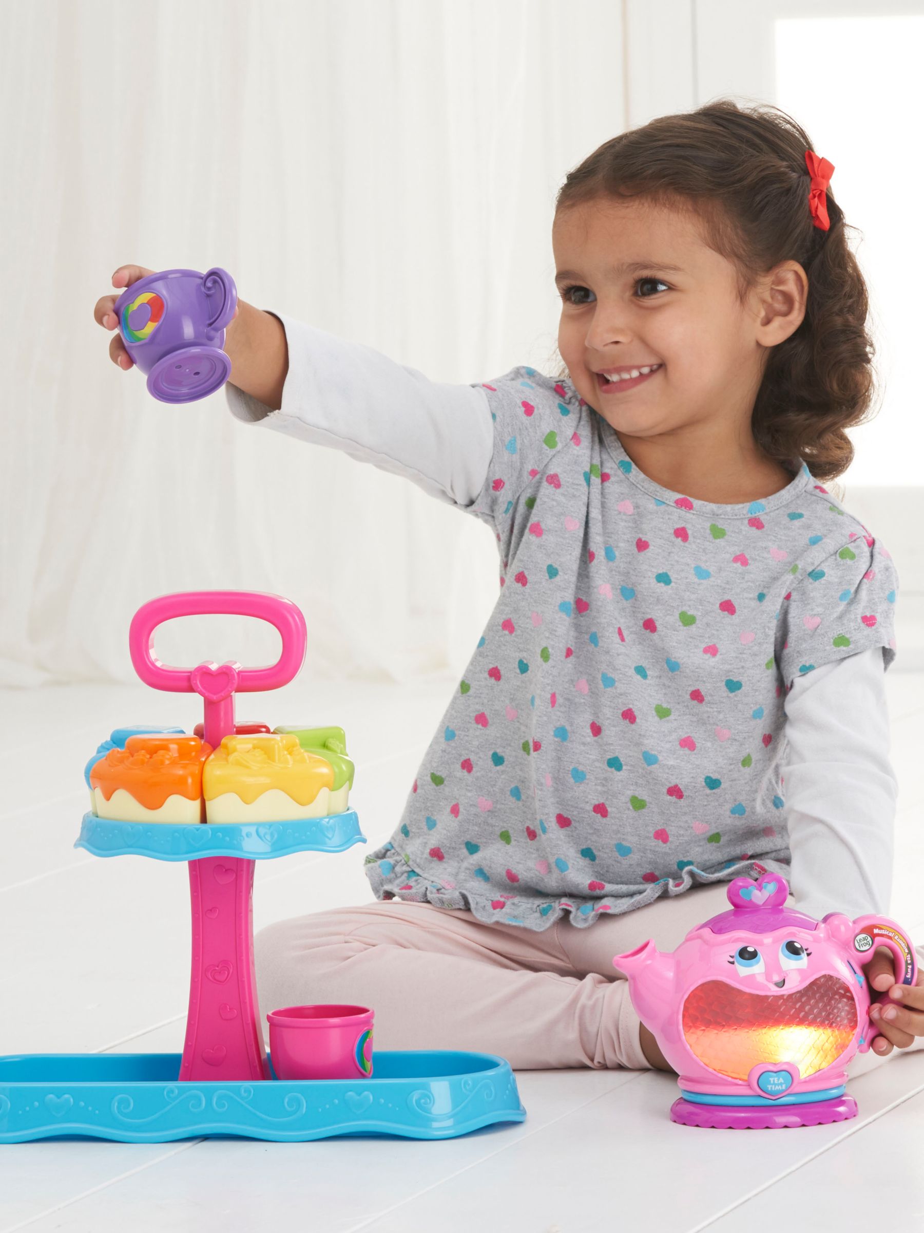 Leapfrog musical hot sale tea set