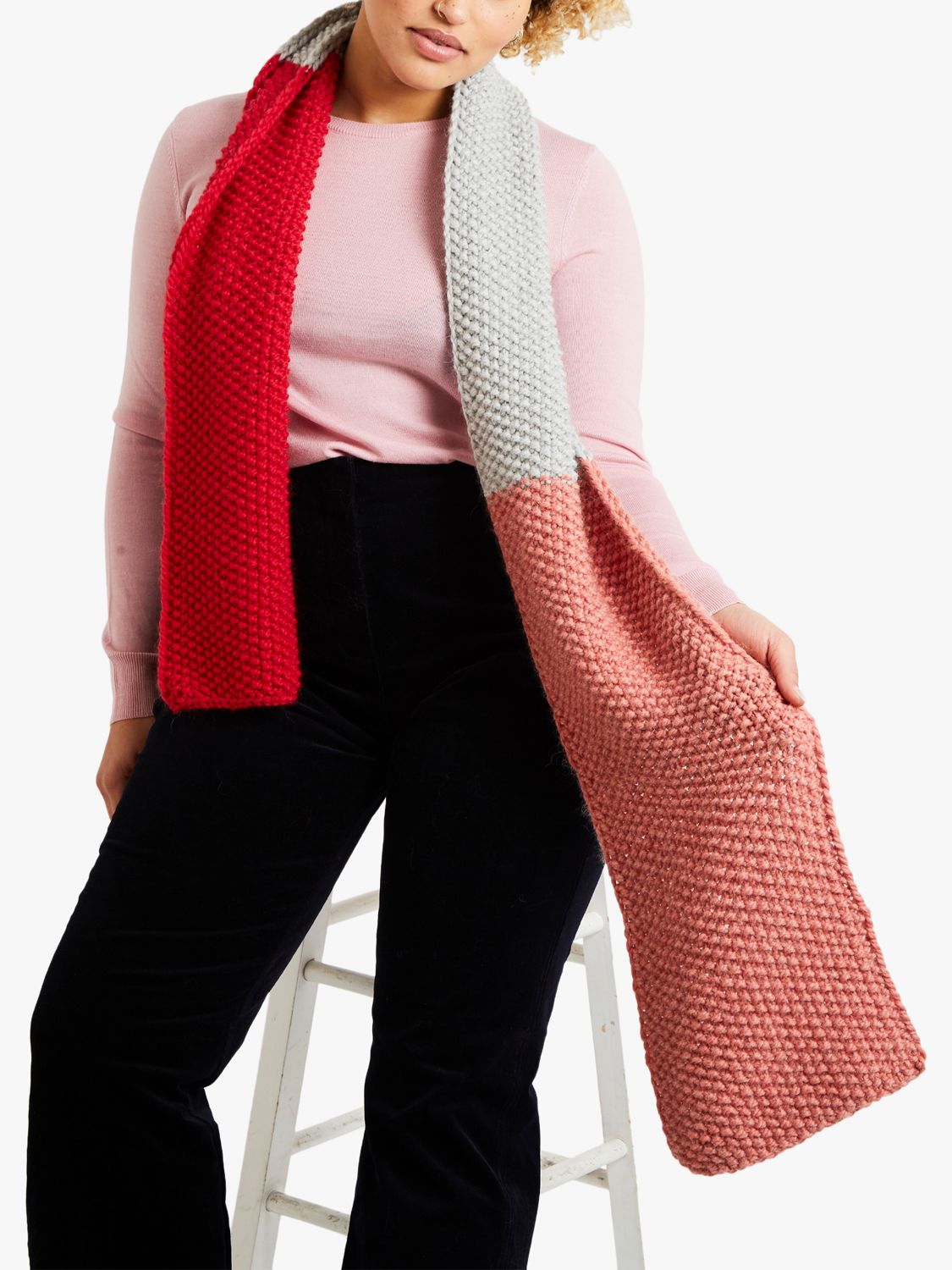 Wool and The Gang - Meryl Scarf - Easy Knitting Kit