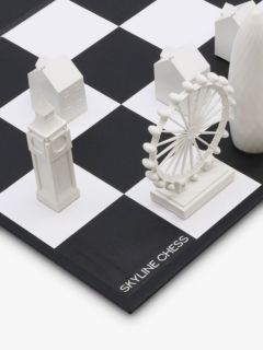 Skyline Chess New York City versus London Chess Set