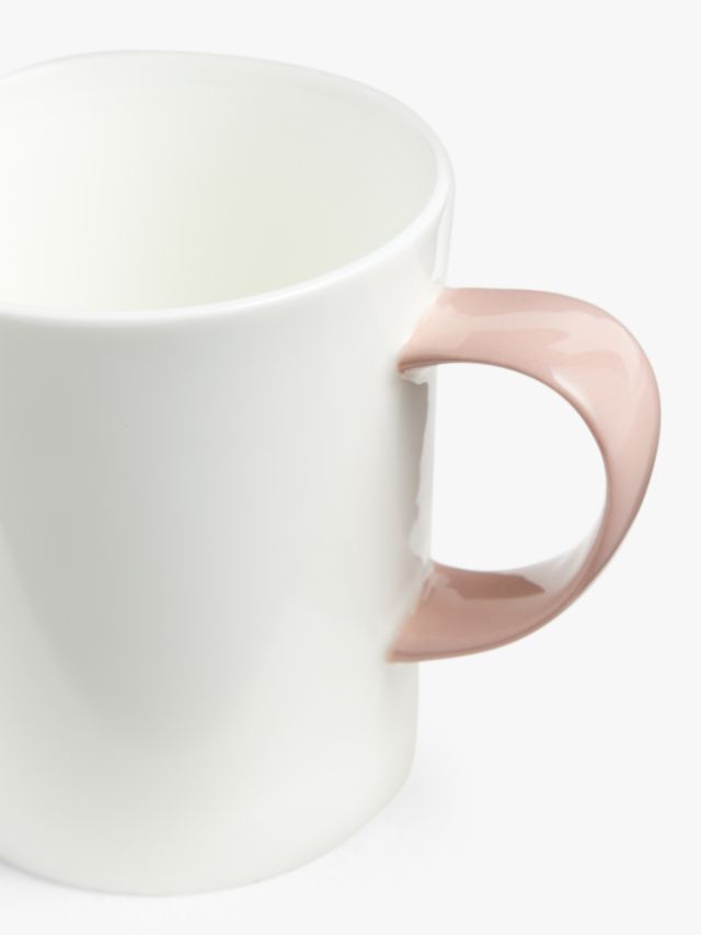 Why Does Tea Taste Better From White Bone China Mugs?