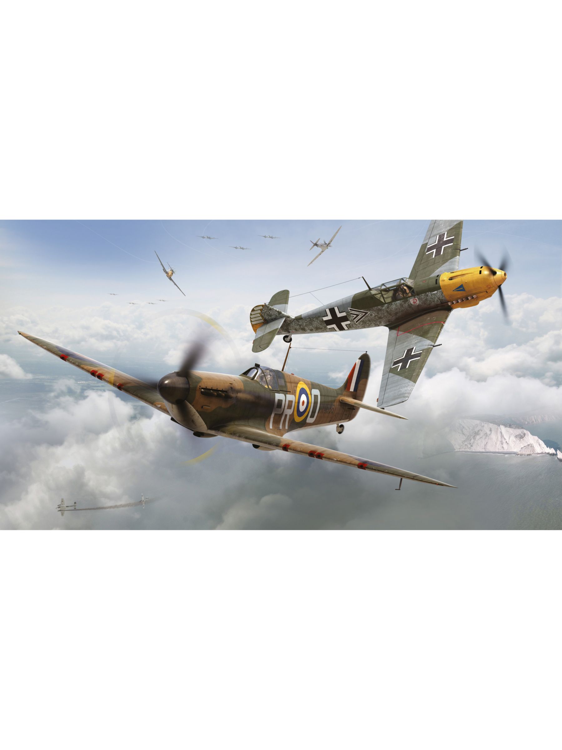 Airfix A50135 Supermarine Spitfire And Messerschmitt Dogfight Doubles