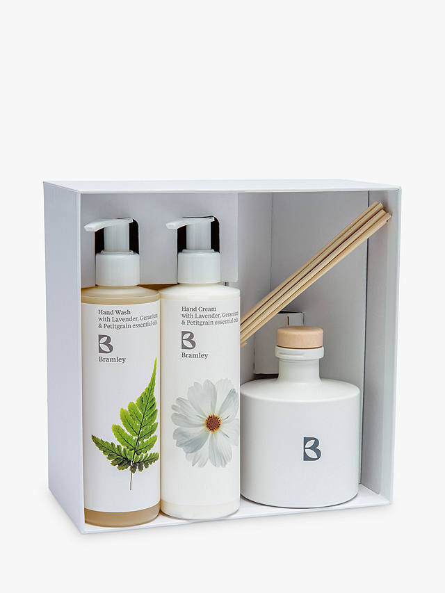 Bramley Soothing Home Fragrance & Pamper Gift Set 1