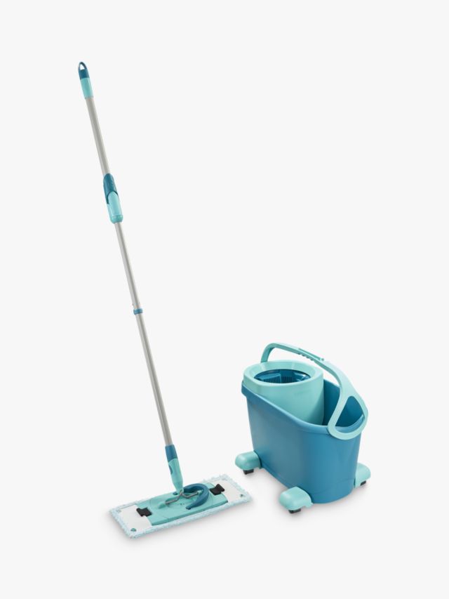Easy to use mop suit, large flat folding mop bucket with high face val