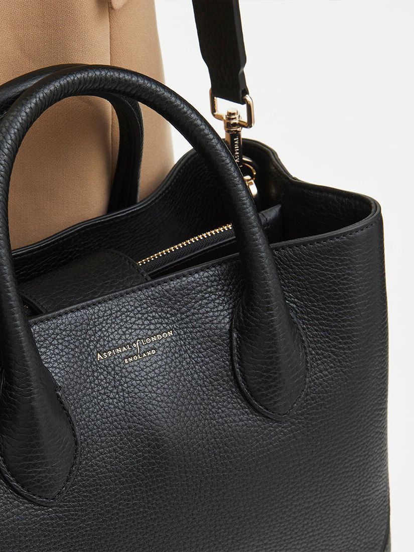 Zipped Regent Tote in Black Woven Leather