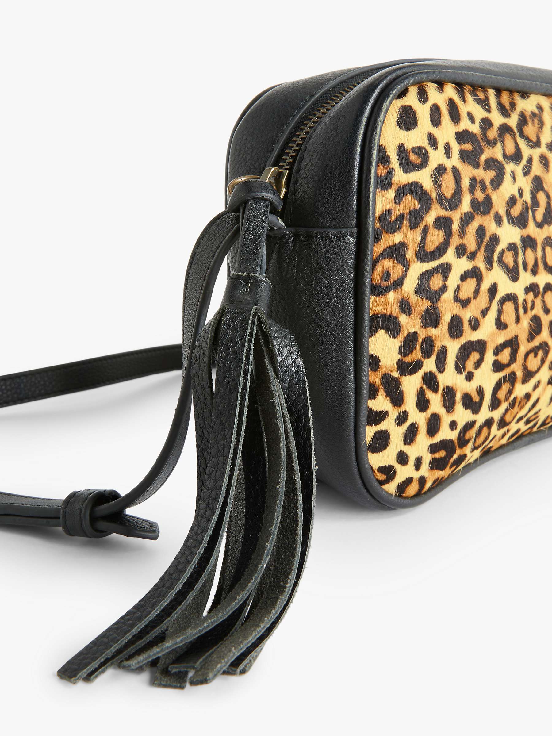 Bags & Purses Handbags Wristlets Leopard print clutch 
