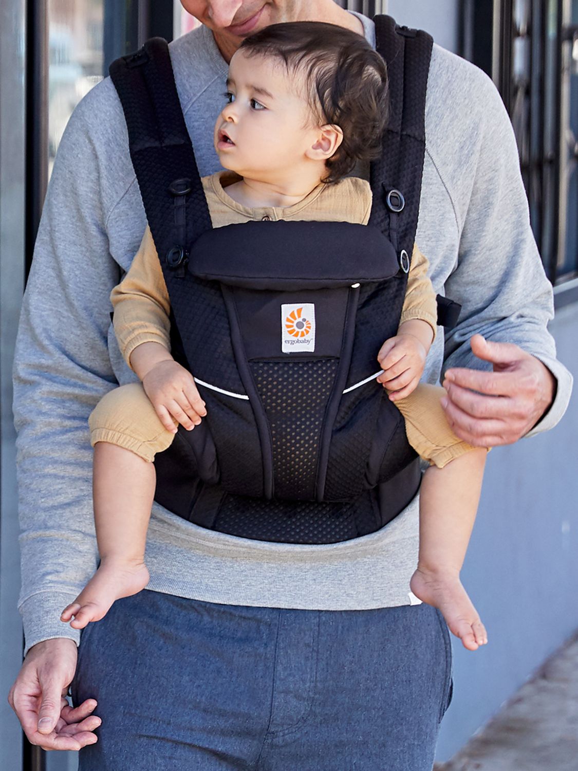 Omni Breeze Carrier by Ergobaby