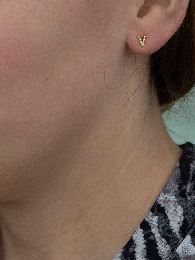IBB 9ct Gold Initial Stud Earrings, V