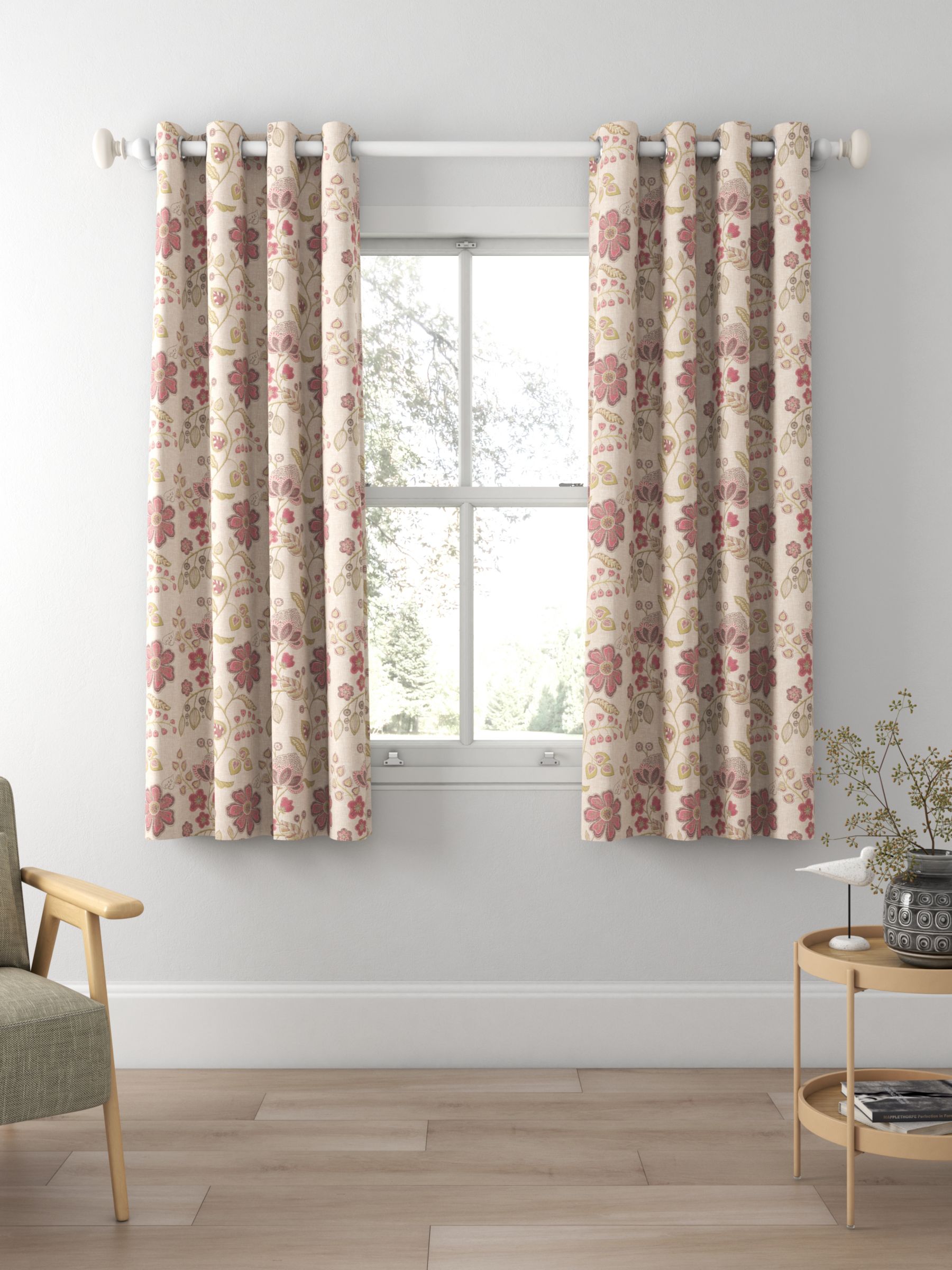 Voyage Hartwell Made to Measure Curtains, Raspberry