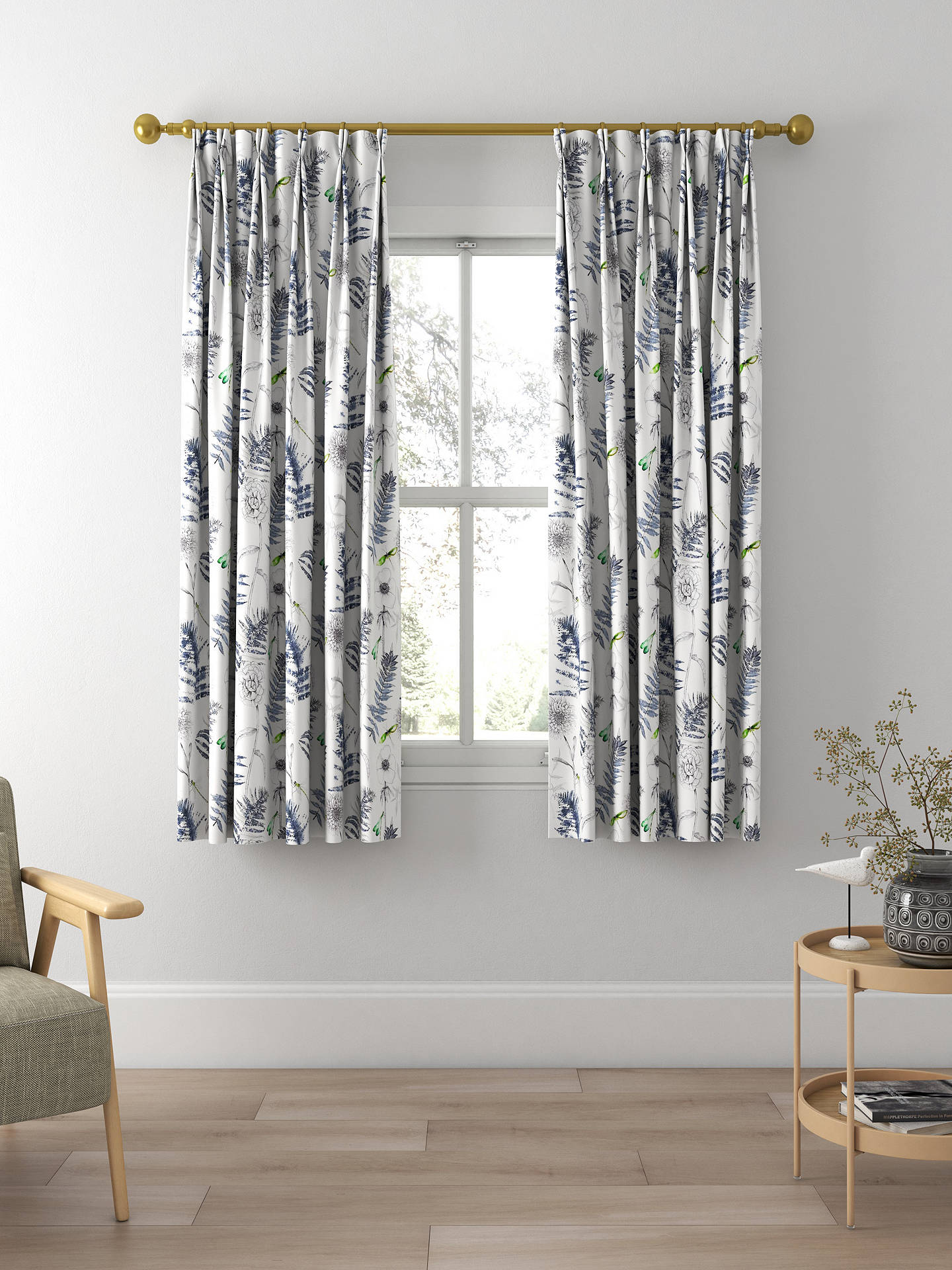 Designers Guild Acanthus Made to Measure Curtains and Roman Blind, Indigo