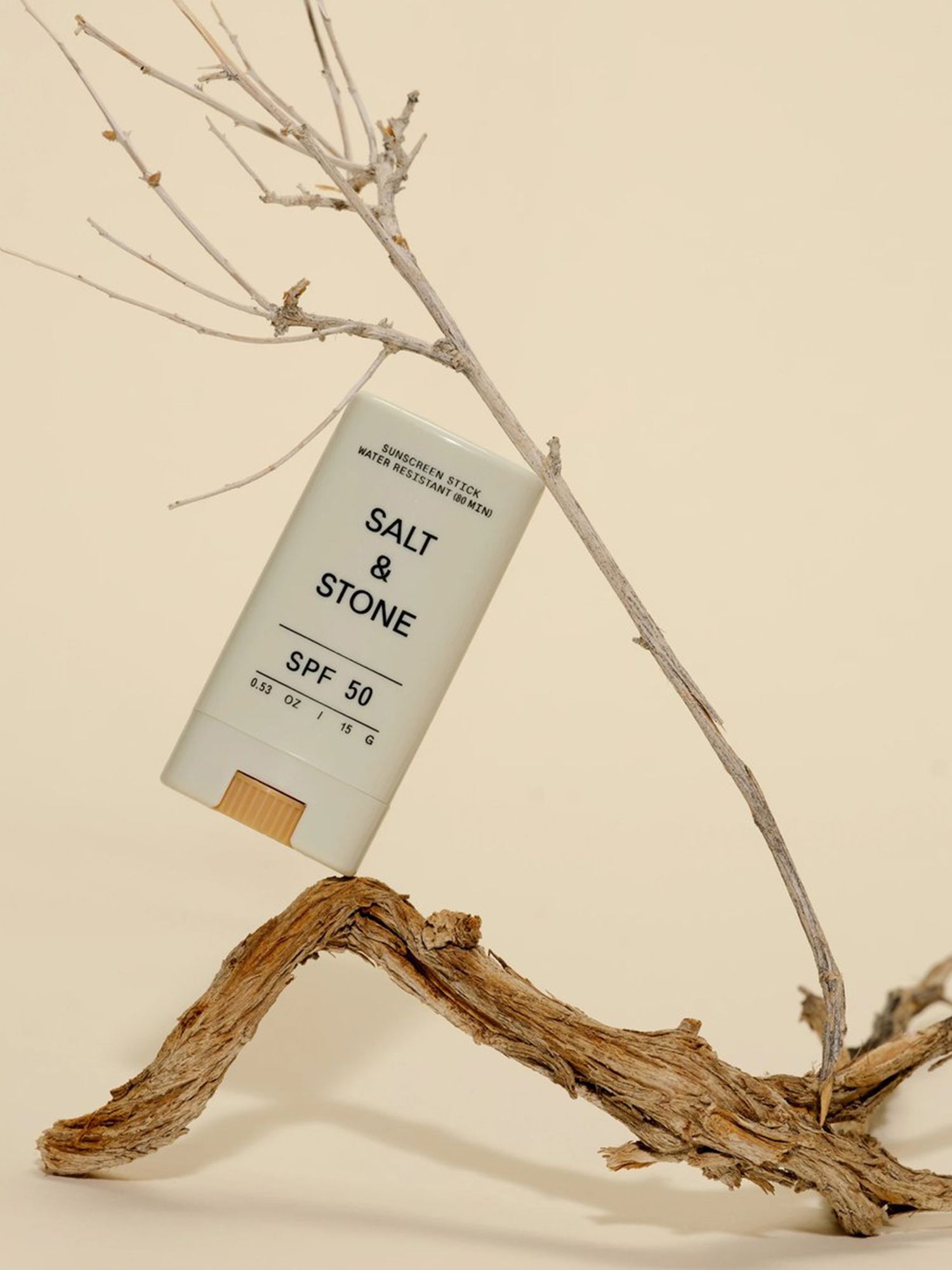 SALT & STONE Tinted Sunscreen Stick SPF 50, 15g 2