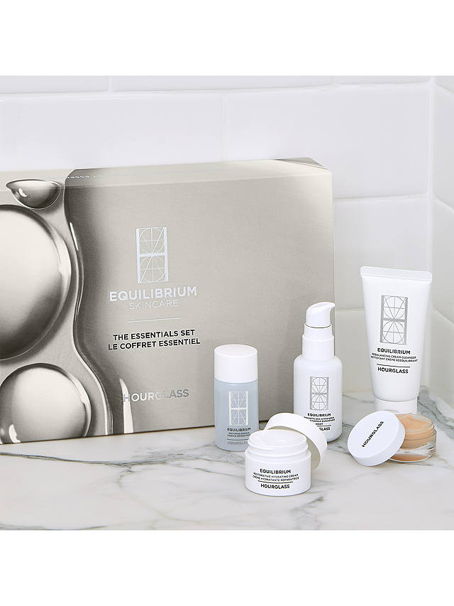 Hourglass Equilibrium The Essentials Skincare Gift Set 4