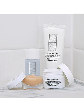 Hourglass Equilibrium The Intensely Hydrating Skincare Gift Set 4