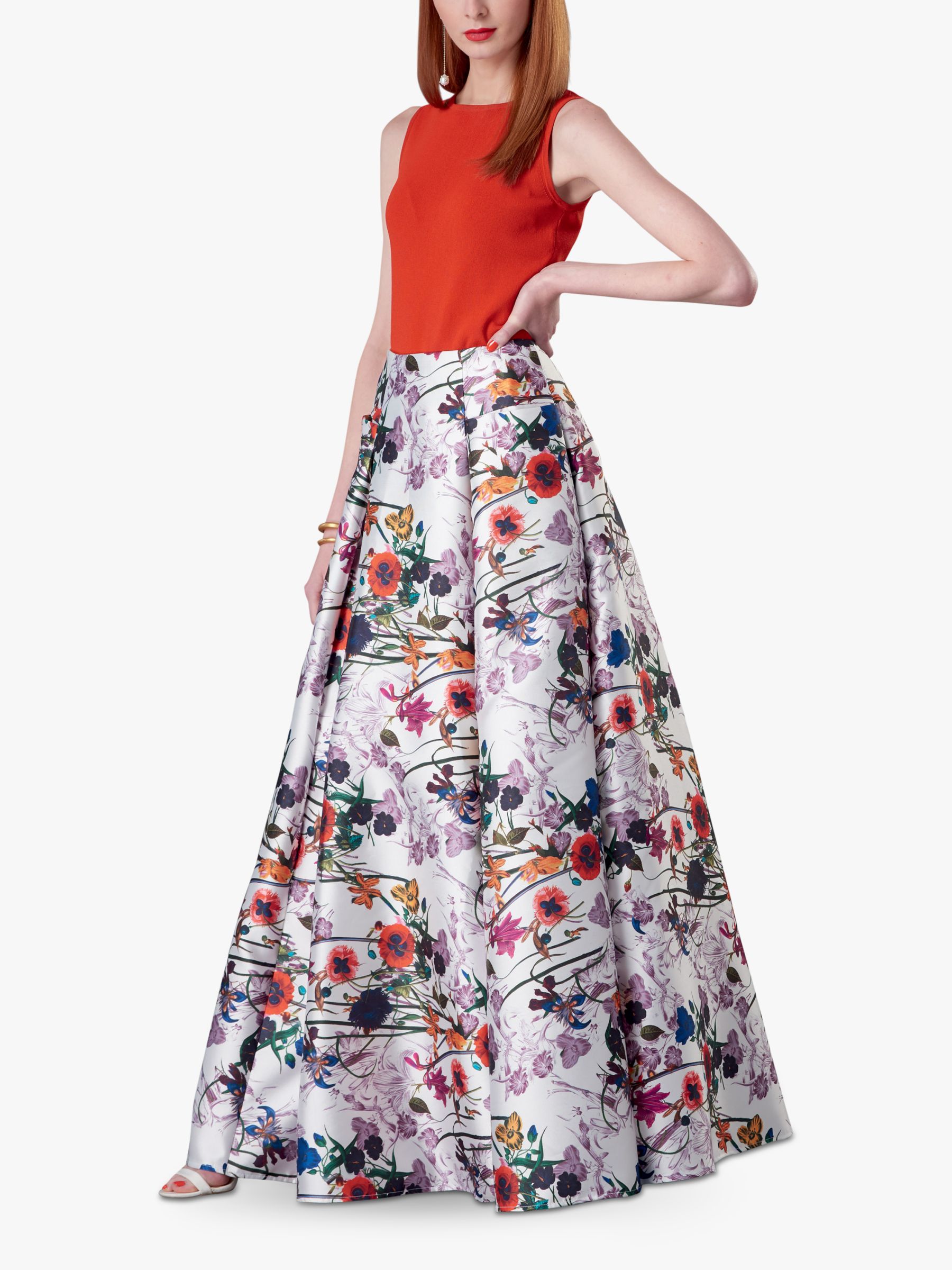 Vogue Misses' Flared Skirt Sewing Pattern V1813, B5