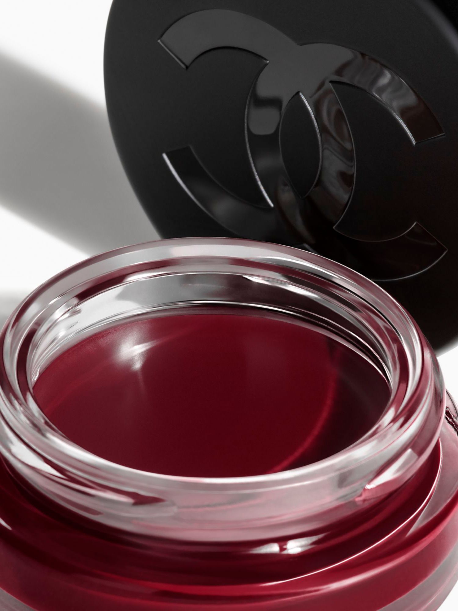 N°1 DE CHANEL LIP AND CHEEK BALM Enhances Colour – Nourishes – Plumps