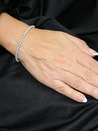 E.W Adams 18ct White Gold Diamond Tennis Bracelet