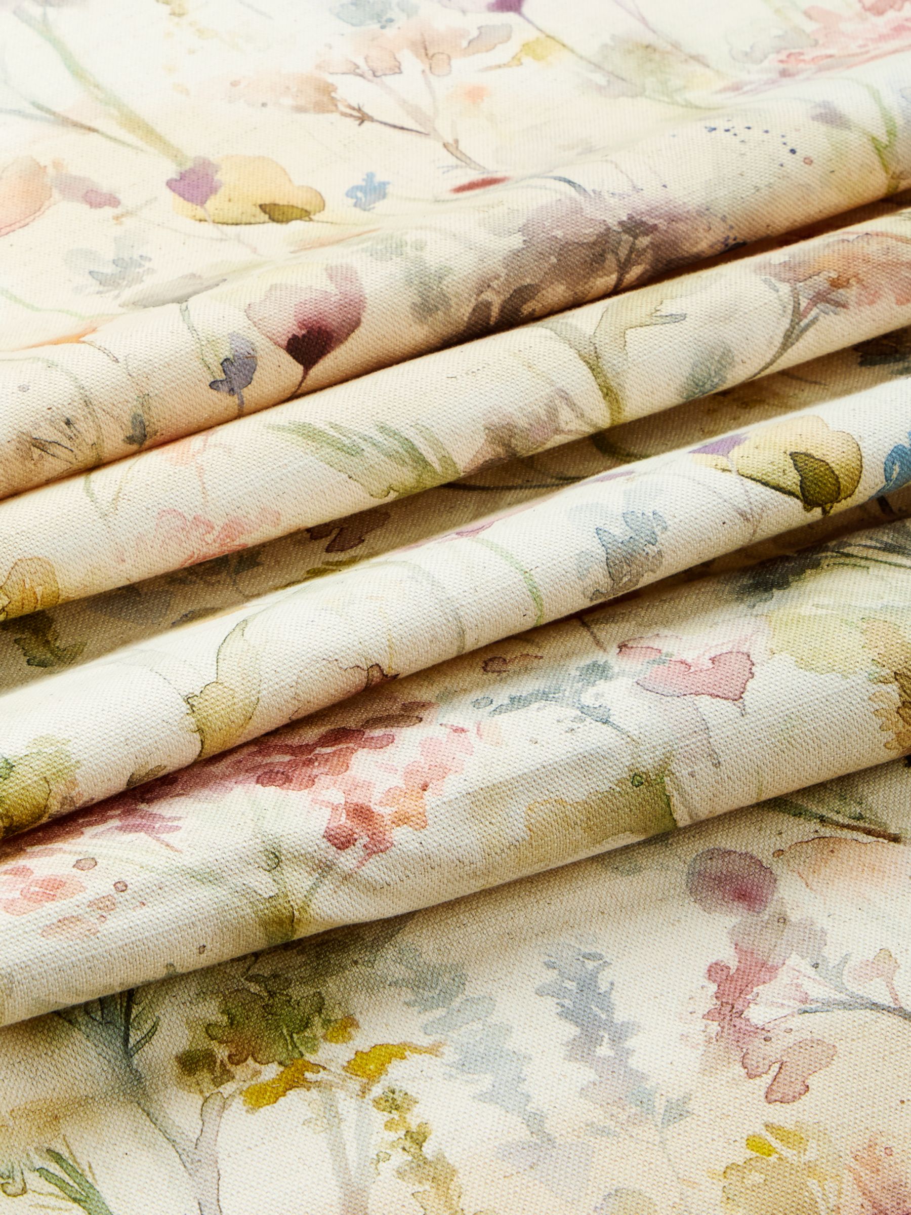Voyage Hinton Poppy Furnishing Fabric, Linen