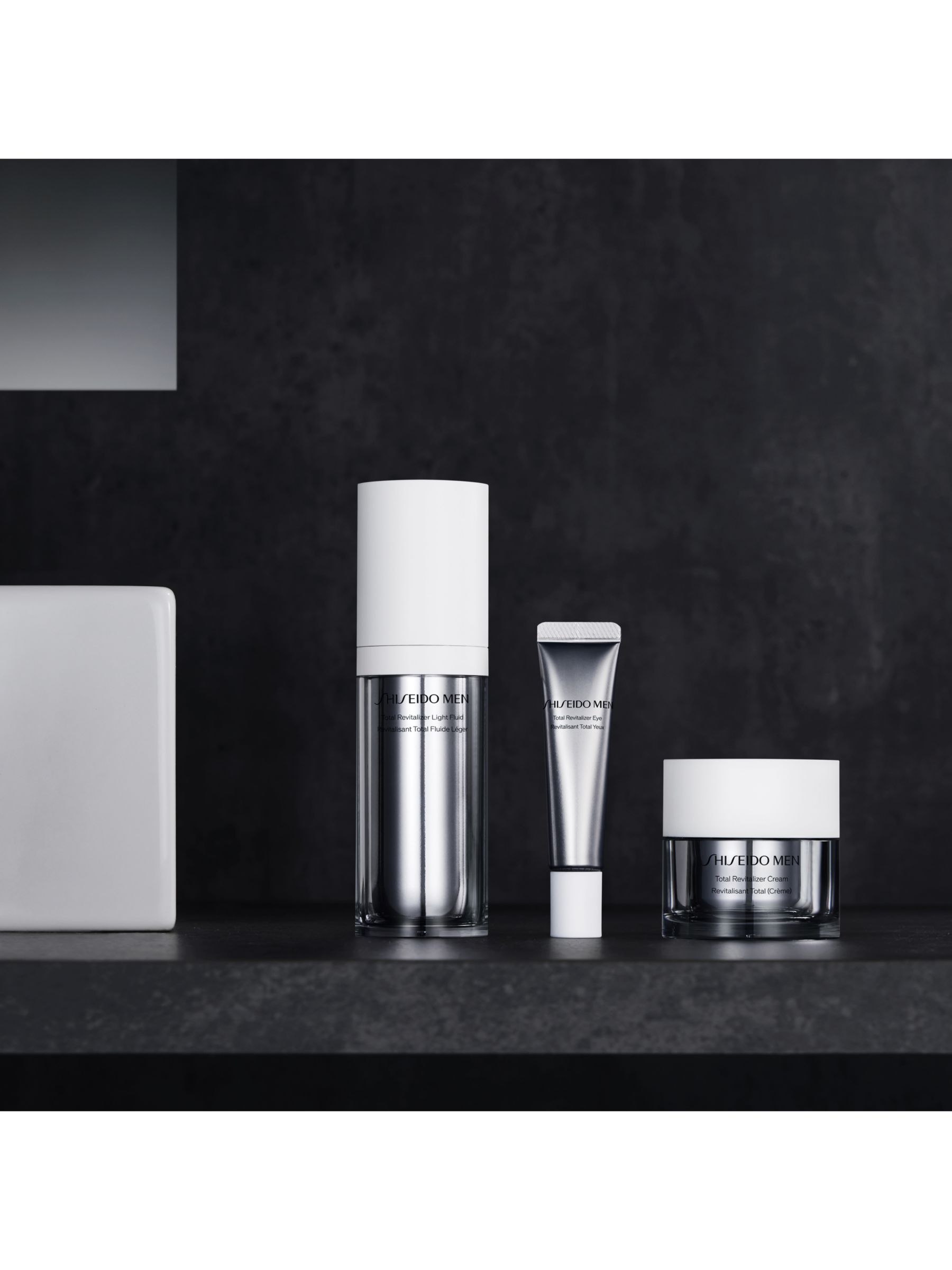 Shiseido Men Total Revitalizer Light Fluid, 70ml 6