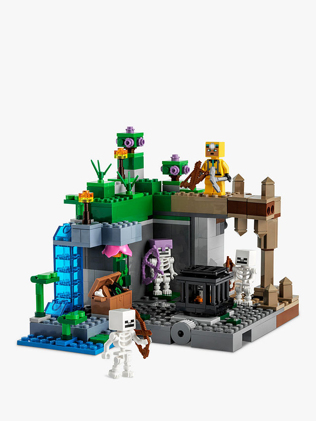 LEGO Minecraft 21189 The Skeleton Dungeon